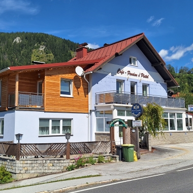 Stuhleck Cafe-Pension s`Platzl&nbsp;Panzió Spital am Semmering